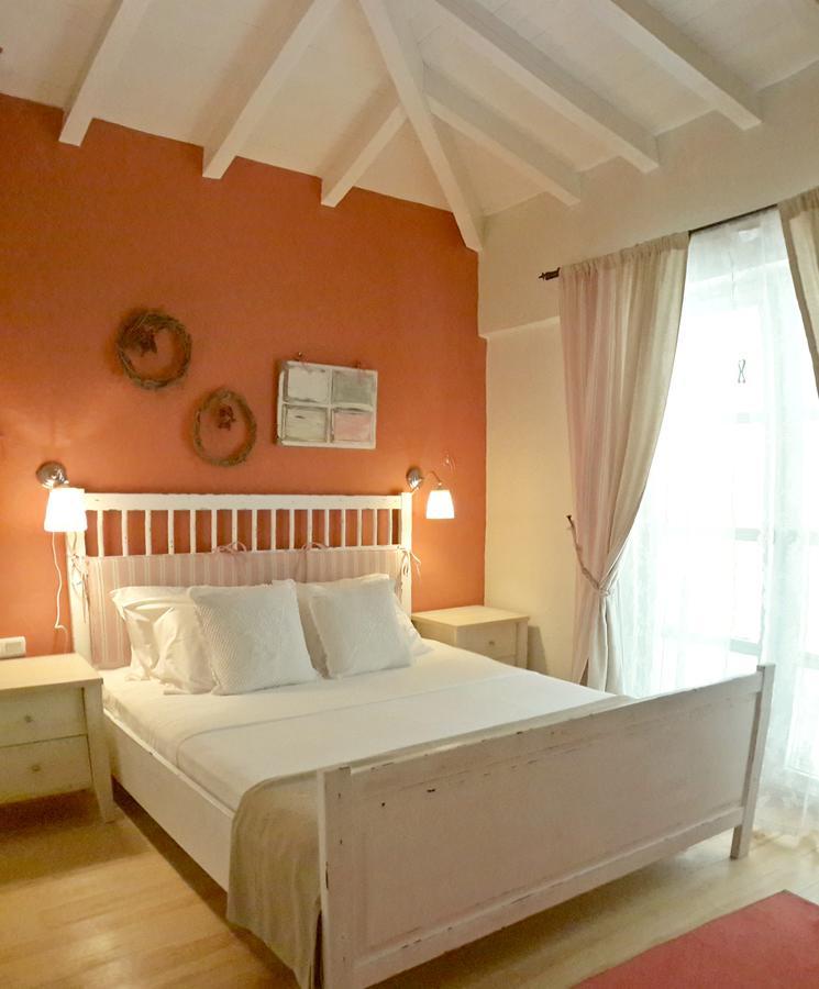 Salyangoz Bed & Breakfast อาเลอเจอติ ภายนอก รูปภาพ