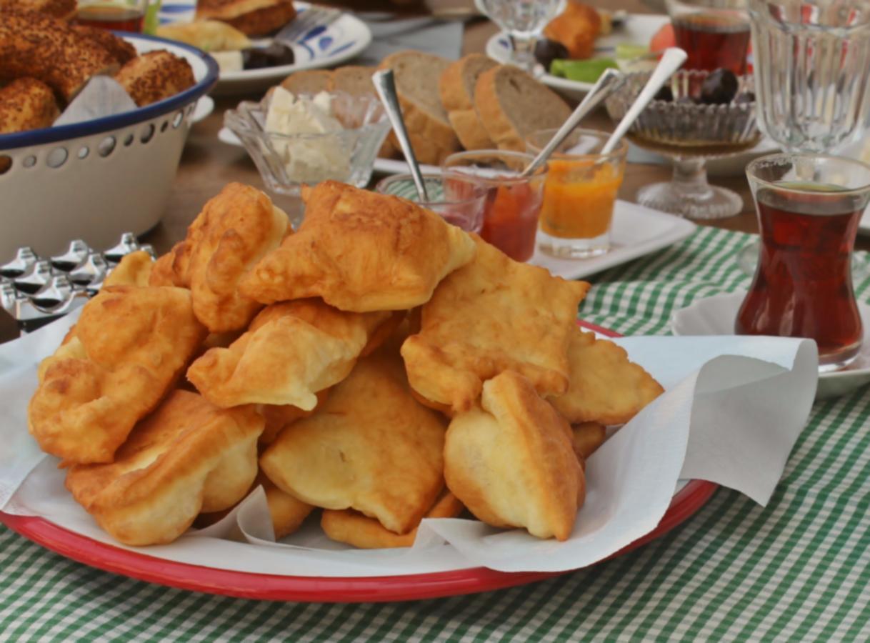 Salyangoz Bed & Breakfast อาเลอเจอติ ภายนอก รูปภาพ
